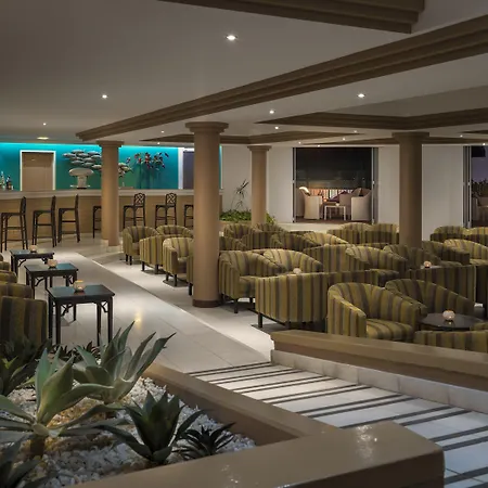 Ξενοδοχείο με διαμερίσματα Sol Sun 3*