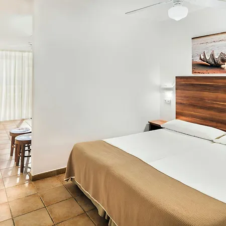 Sol By Melia Sun Aparthotel Costa Adeje (Tenerife)
