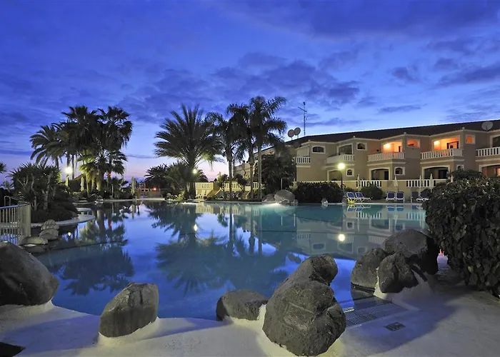 Sol Sun Apartahotel 3*