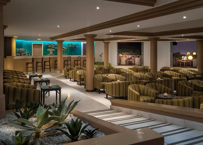 Sol Sun Apartahotel 3*